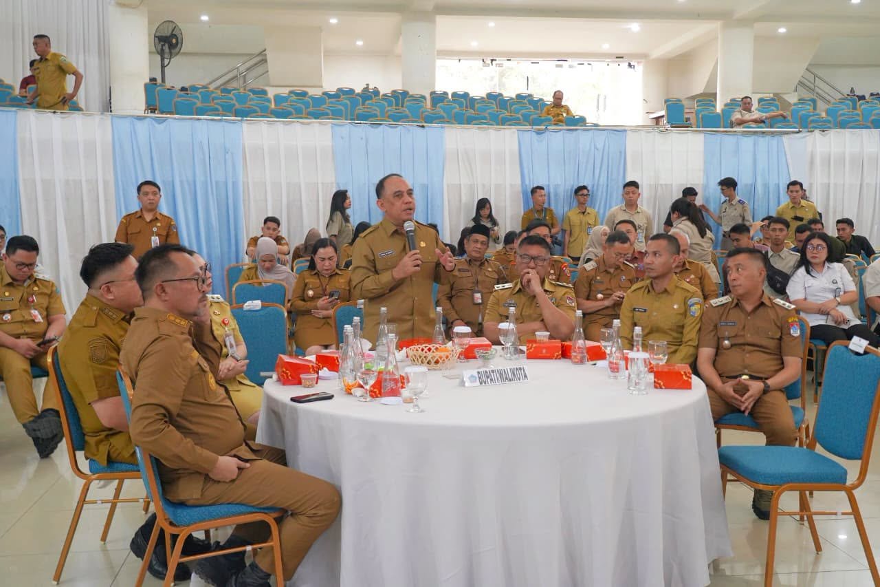 Bupati Bolmong Yusra Alhabsyi hadiri Kunker Komisi II DPR RI di Manado bersama Dede Yusuf